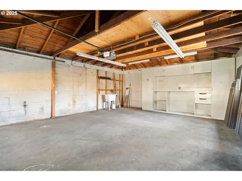 3544 SE Salmon Street Portland OR 97214
