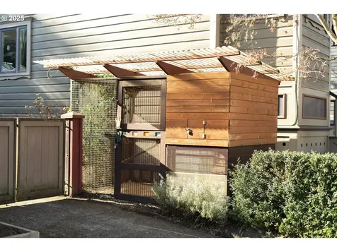 3544 SE Salmon Street Portland OR 97214