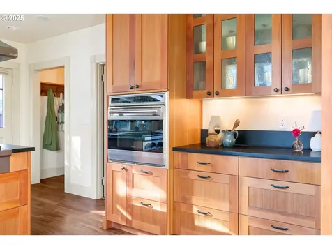 3544 SE Salmon Street Portland OR 97214
