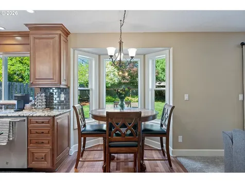 19778 Castleberry Loop Oregon City OR 97045