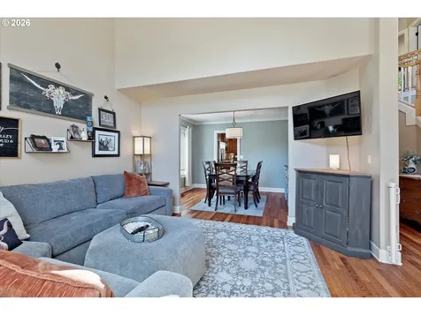 19778 Castleberry Loop Oregon City OR 97045