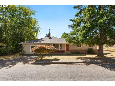 2002 Bloyd Street Kelso WA 98626