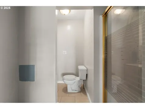2002 Bloyd Street Kelso WA 98626