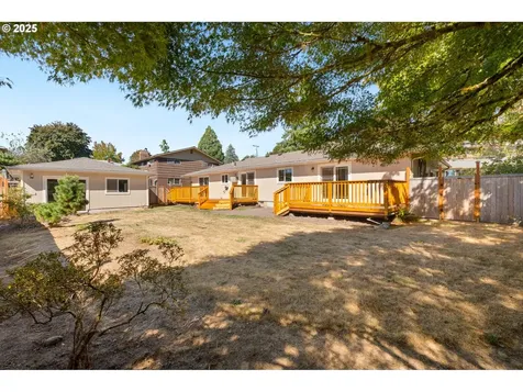 2002 Bloyd Street Kelso WA 98626
