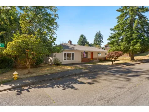 2002 Bloyd Street Kelso WA 98626