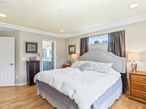 5091 SE Woodland Drive Gresham OR 97080