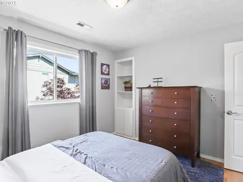 5091 SE Woodland Drive Gresham OR 97080