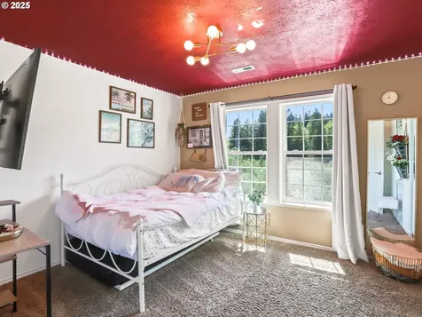 5091 SE Woodland Drive Gresham OR 97080