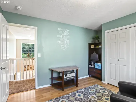 5091 SE Woodland Drive Gresham OR 97080