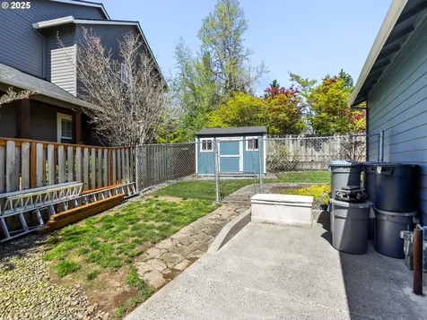 5091 SE Woodland Drive Gresham OR 97080