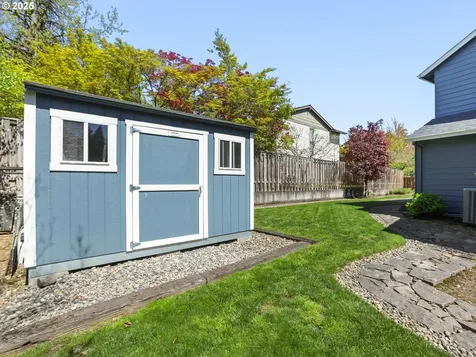 5091 SE Woodland Drive Gresham OR 97080