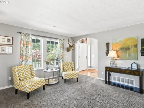 5091 SE Woodland Drive Gresham OR 97080