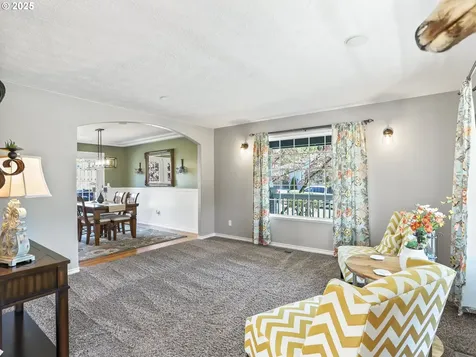 5091 SE Woodland Drive Gresham OR 97080