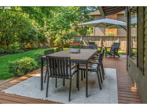 7410 SW Pineridge Court Portland OR 97225