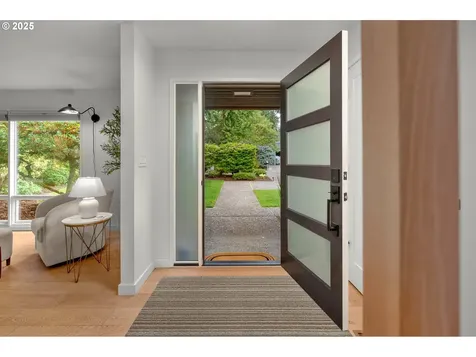 7410 SW Pineridge Court Portland OR 97225