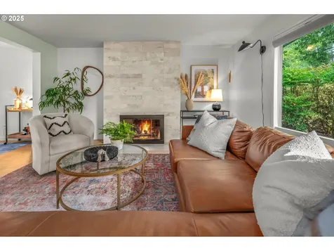7410 SW Pineridge Court Portland OR 97225
