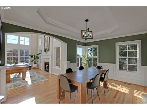 8033 NW Hazeltine Street Portland OR 97229