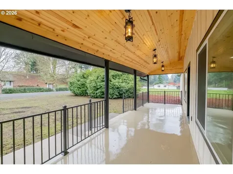 28411 Liberty Road Sweet Home OR 97386