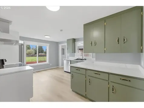 28411 Liberty Road Sweet Home OR 97386
