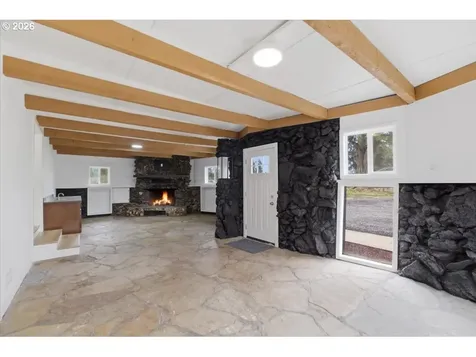 28411 Liberty Road Sweet Home OR 97386