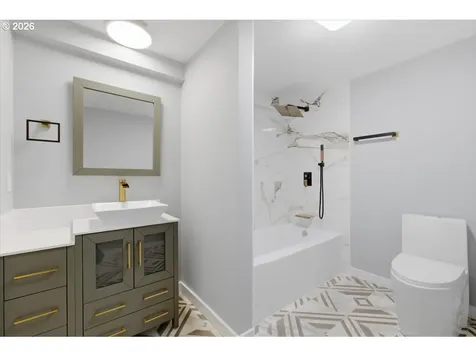 28411 Liberty Road Sweet Home OR 97386