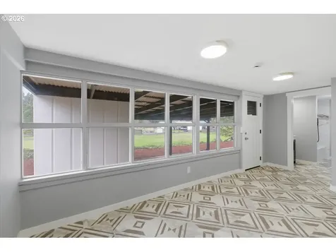 28411 Liberty Road Sweet Home OR 97386