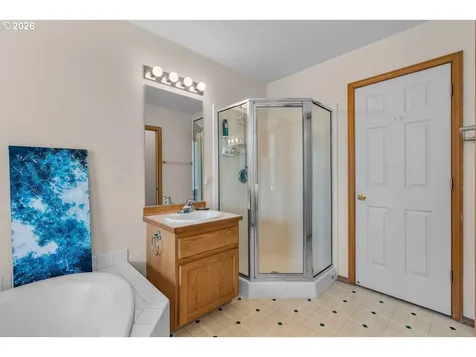 1045 Golden Pheasant Drive Redmond OR 97756