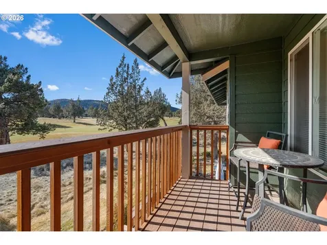 1045 Golden Pheasant Drive Redmond OR 97756