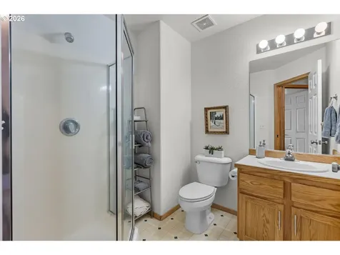1045 Golden Pheasant Drive Redmond OR 97756