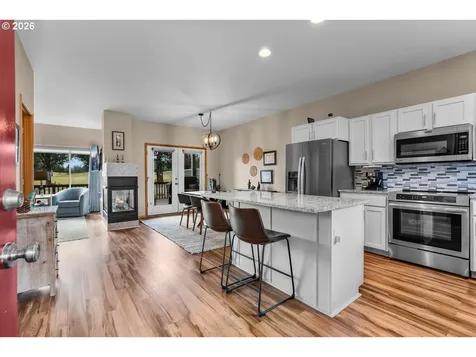 1045 Golden Pheasant Drive Redmond OR 97756