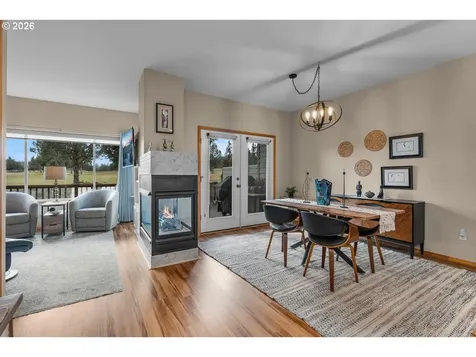 1045 Golden Pheasant Drive Redmond OR 97756