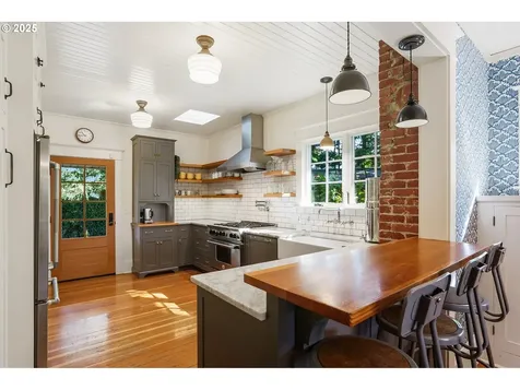 11110 SE Cherry Blossom Drive Portland OR 97216