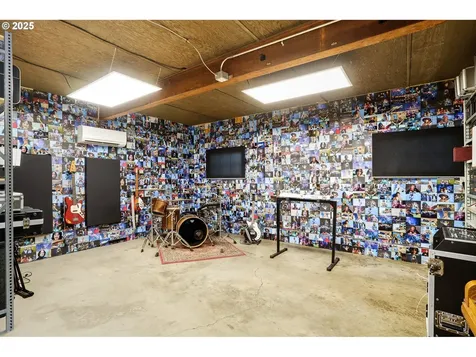 11110 SE Cherry Blossom Drive Portland OR 97216