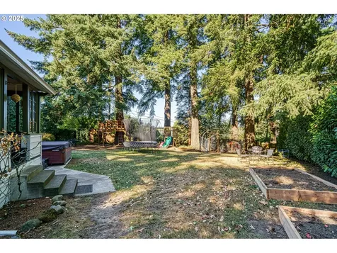 11110 SE Cherry Blossom Drive Portland OR 97216