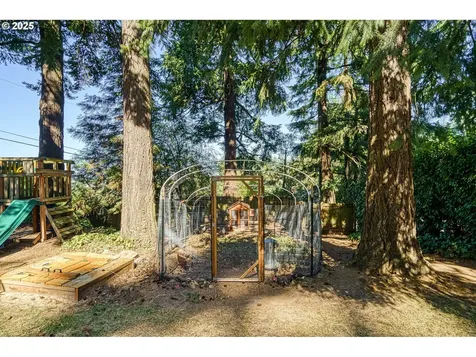 11110 SE Cherry Blossom Drive Portland OR 97216