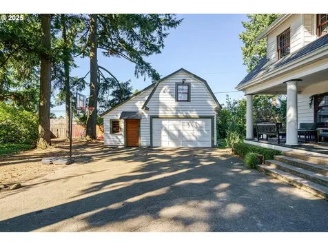 11110 SE Cherry Blossom Drive Portland OR 97216