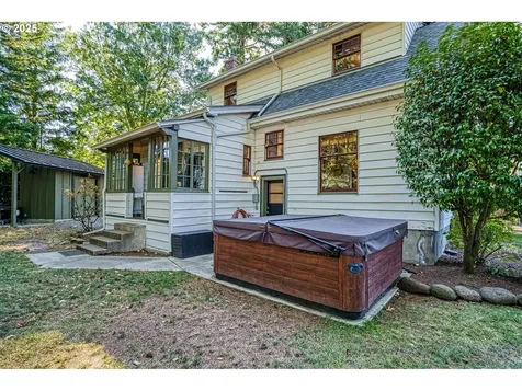 11110 SE Cherry Blossom Drive Portland OR 97216