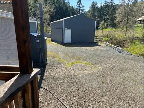 8738 Buckhorn Road Roseburg OR 97470
