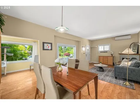 3012 SE 51st Avenue Portland OR 97206
