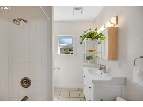 3012 SE 51st Avenue Portland OR 97206