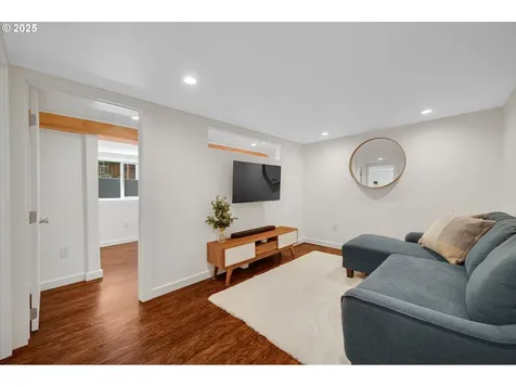 3012 SE 51st Avenue Portland OR 97206