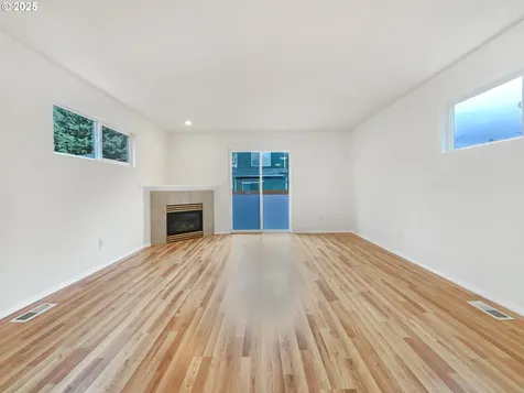 5107 SE Knapp Street Portland OR 97206