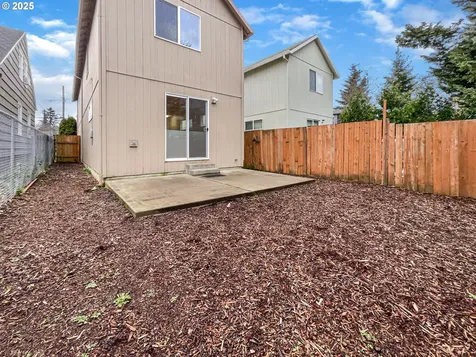5107 SE Knapp Street Portland OR 97206
