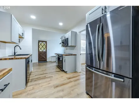 1362 W 11th Avenue Eugene OR 97402