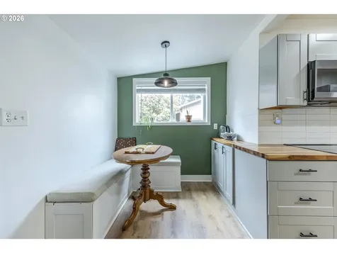 1362 W 11th Avenue Eugene OR 97402