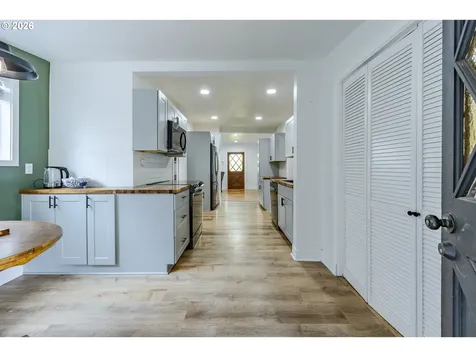 1362 W 11th Avenue Eugene OR 97402