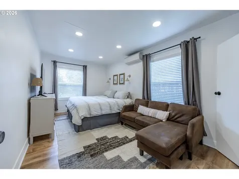 1362 W 11th Avenue Eugene OR 97402