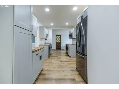 1362 W 11th Avenue Eugene OR 97402