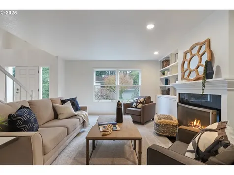 10864 SW Creightonwood Place Portland OR 97219