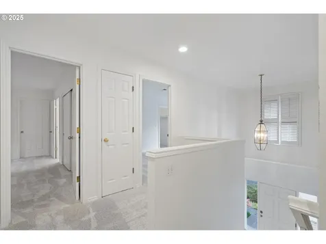 10864 SW Creightonwood Place Portland OR 97219